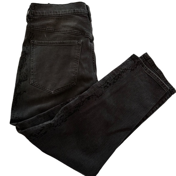 Express NWT Super High Waisted Slim Ankle Jeans - Picture 5 of 7